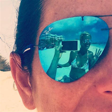 Variety - Olivia Wilde wears an “ICE OUT” pin at her... | Facebook