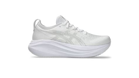 10 best shoes for nurses on their feet all day | CNN Underscored