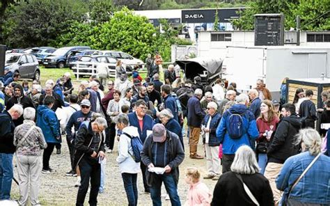 Angie faith sex videos download the door swung open and a