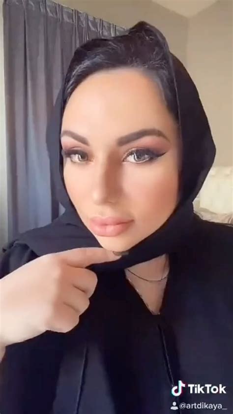 supersized boobs : r/tiktokthots