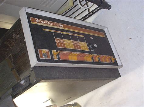 DEC PDP 8/e