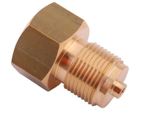 М20х1,5(В)-1/2"NPT(Н) Штуцер переходный Ст.20 — купить в Москве по цене ...