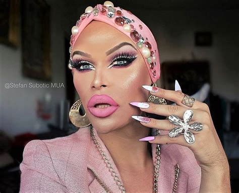 Pin on Very Heavy Makeup