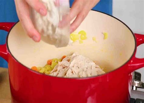 Easy Chicken Pot Pie Soup Recipe - DIY Joy