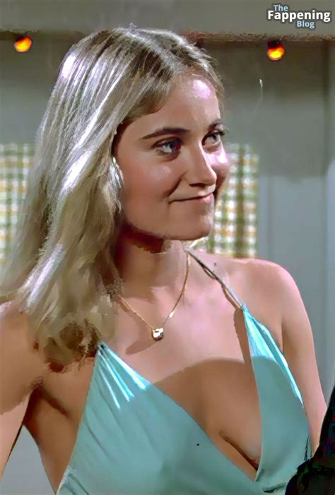 Maureen McCormick Nude & Sexy Collection (4 Pics) | #TheFappening