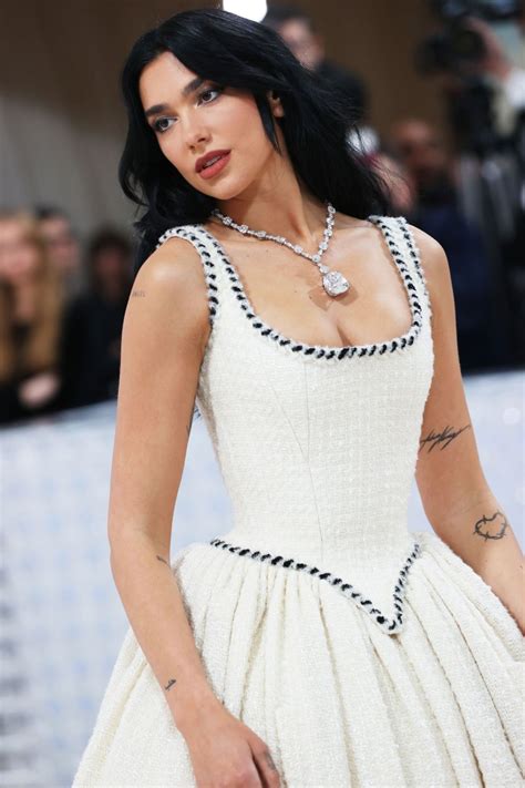 Met Gala: Крупным планом | Salatnik