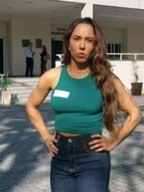 Mulher Pera
