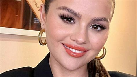 The Secret to Selena Gomez's Unwavering Confidence - ba89dtm