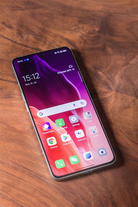 Quick Photography Review of Oppo Reno 8 PRO - Siema Londyn