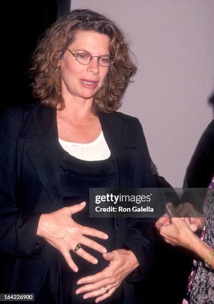 280 Kathryn Harrold Photos & High Res Pictures - Getty Images