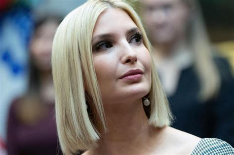 Платье дочери Трампа удивило пользователей Сети: они сравнили его со ...
