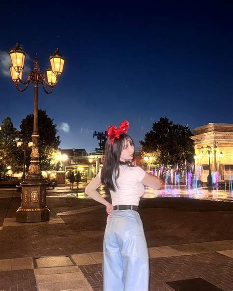 天“ten” | ファーファのデニムとアンドマリーのシャツ | Instagram