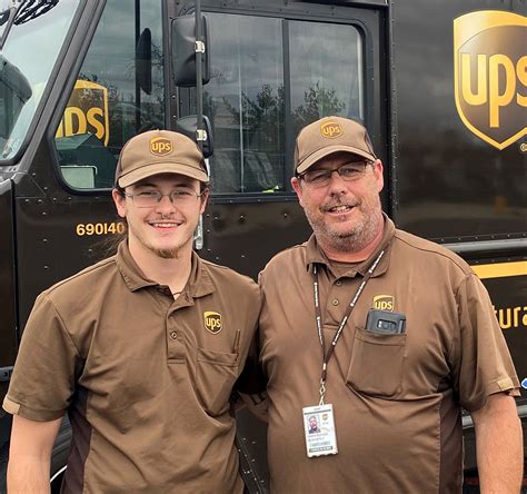 UPS Zusteller der dritten Generation erhält Auszeichnung für Sicherheit