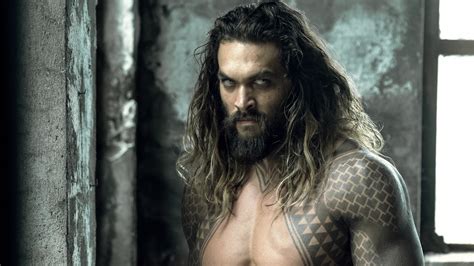WALLPAPERS HD: Jason Momoa as Aquaman