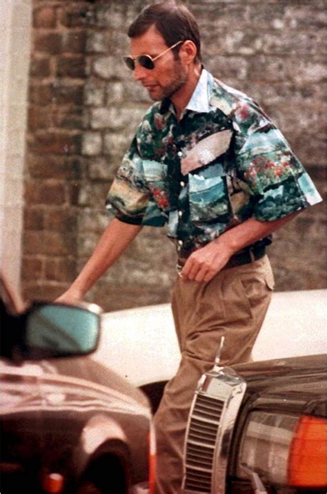 Finding out what year did freddie mercury die reveals a tragic era 8