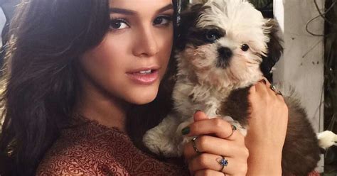 Qual A Raça Do Cachorro Da Bruna Marquezine - Atriz Bruna Marquezine leva cachorro para sessão de fotos