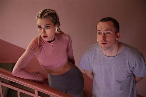 Сериал Пять с плюсом (2021) смотреть онлайн