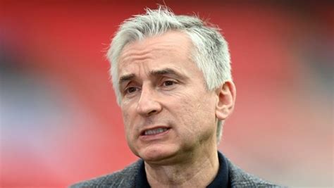 comprehensive alan smith highly impressed  arsenal win  west