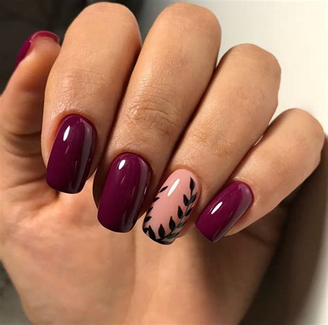 Бордовый маникюр на короткие ногти модные (19 фото) - картинки modnica.club