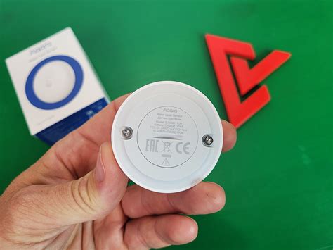 Elegantní levné čidlo zatopení - recenze Aqara Water Leak Sensor
