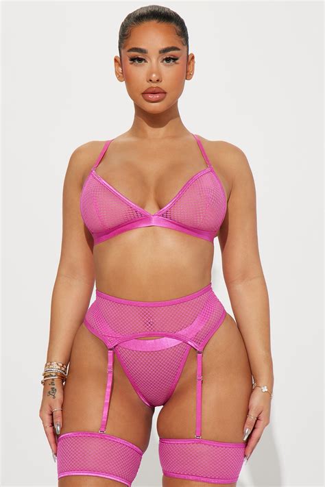 Page 2 for Women's Sexy Lingerie Sets | Fashion Nova