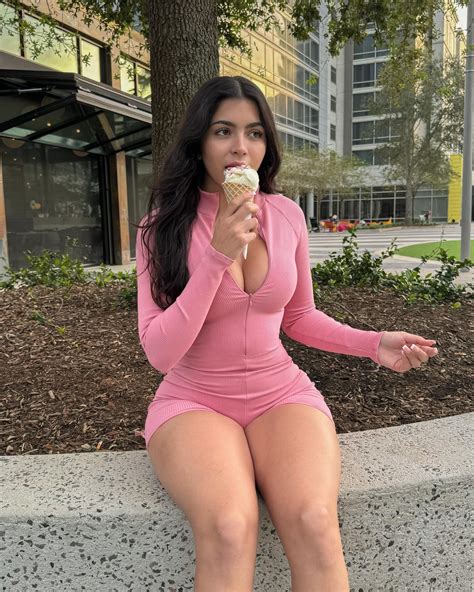 Noelle Emily | POV you knocked on my front door 🤍 | Instagram