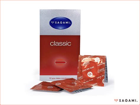 Bao cao su Sagami Classic - Hộp 12 chiếc, mỏng, ôm khít giá rẻ