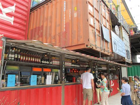 Der Bar-Container. | Urban garden, Around the worlds, Scenes