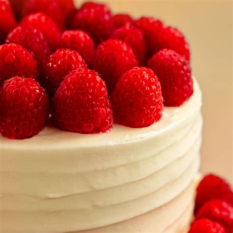 Raspberry Crown Delight – Heriots