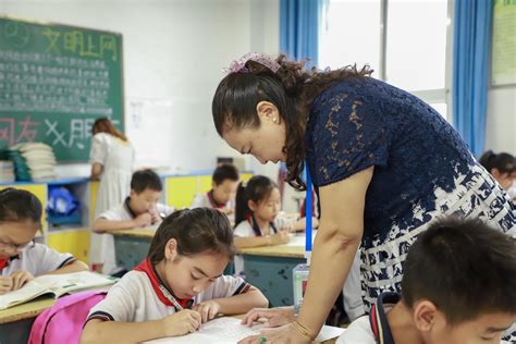 A day in the life of a Chinese teacher –The Citizen