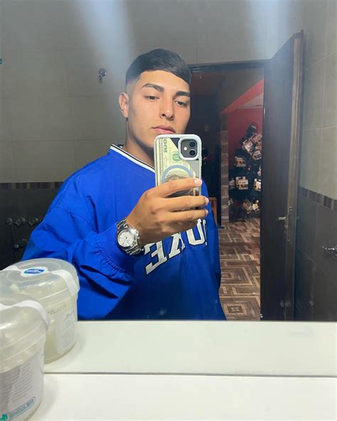 Alee Rojas (@alee_rojaas22) • Instagram photos and videos