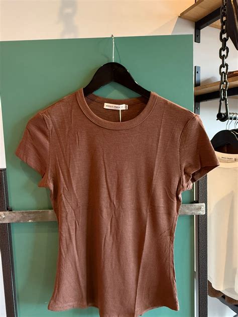 Trust Basic Top Dian Bruin - Trust