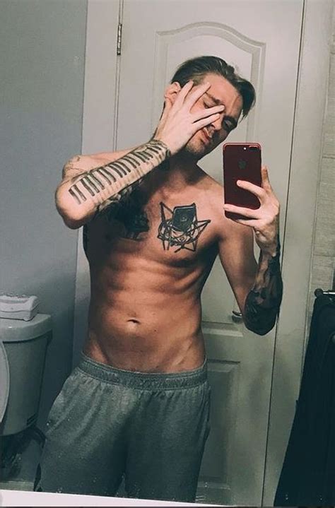 Pin on Aaron Carter | Aaron carter, Photo and video, Carters