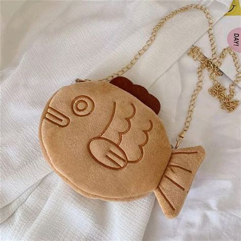 Pin by Валентина Бружева on Ваши пины | Pretty bags, Outfit accessories ...