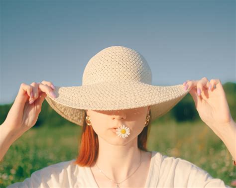 50 Questions To Help You And Your Fiancé Plan Your Dream Wedding