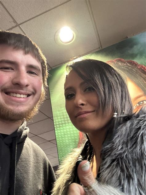 Giulia at WWE worlds with Rossy : r/stardomjoshi