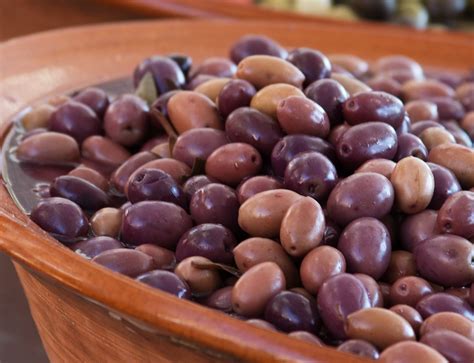 Kalamata Olives /1kg - Cretan Corner