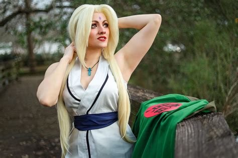 Tsunade Cosplay Nude