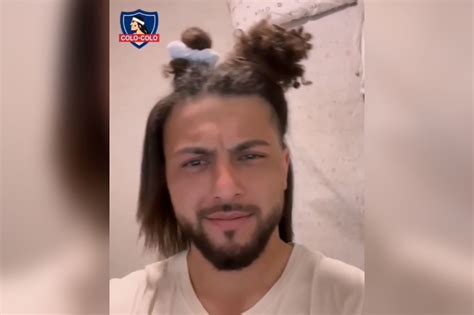 maximiliano falcon cumplio la apuesta  aliso su caracteristica cabellera