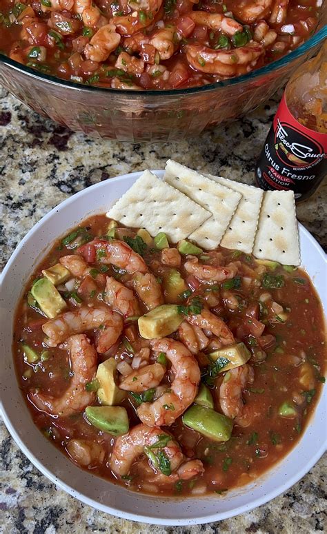 Coctel de Camaron (Shrimp Cocktail) | Freddsters