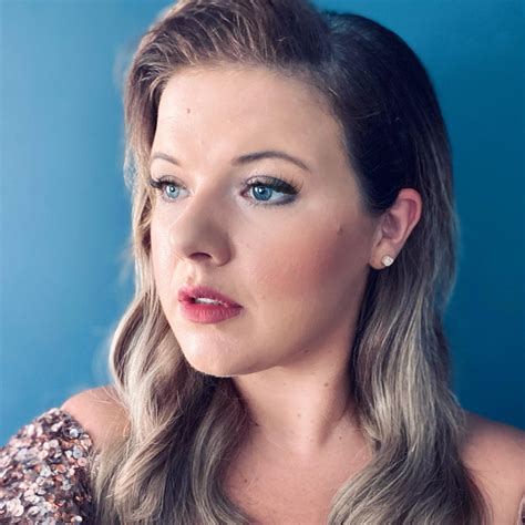 Stephanie Lee – Excel Entertainment