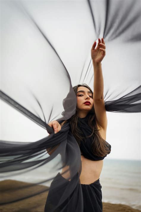 Nancy+Mace+Beach+Body Photos, Download The BEST Free Nancy+Mace+Beach