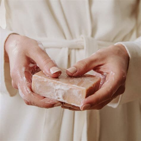 package  body soap floral bkind