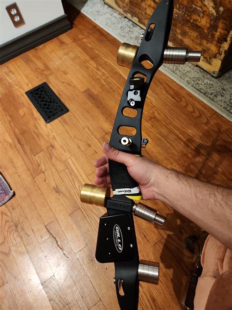Gillo G1 Barebow Abomination. Riser weighs in at 8.5 lbs and shoots great. : r/Archery