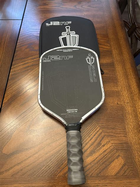 Honolulu Sword and Shield J2TI Pickleball Paddle – Desert Paddles