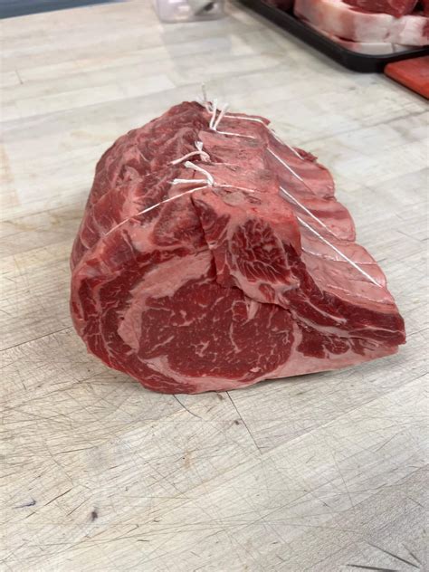 how to cut a standing rib roast with bones