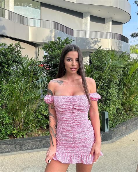 Sonya Jess (@realsonyajess) • Instagram photos and videos