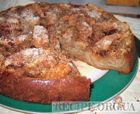 Быстрый яблочный пирог с миндалем и корицей / Рецепты с фотографиями