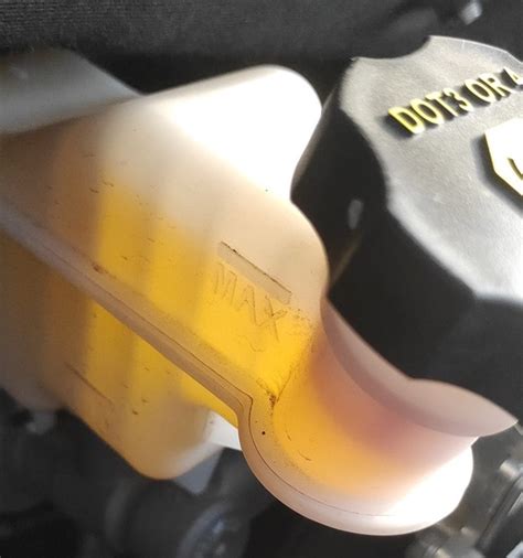 Hyundai Creta Brake Fluid Level Check