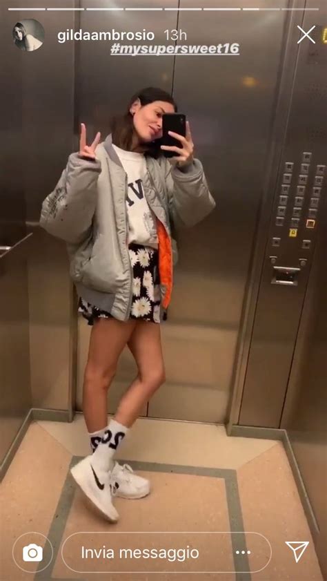 Pin di 🫰🏽MC su STYLE | Street style femminile, Idee vestito, Tendenze moda